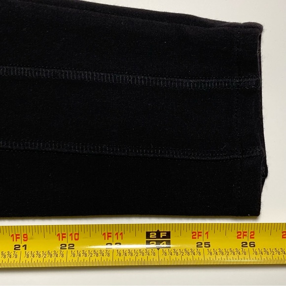 BANANA REPUBLIC LEGGING PANTS W/ZIPPER—BARELY WORN! - Picture 7 of 7